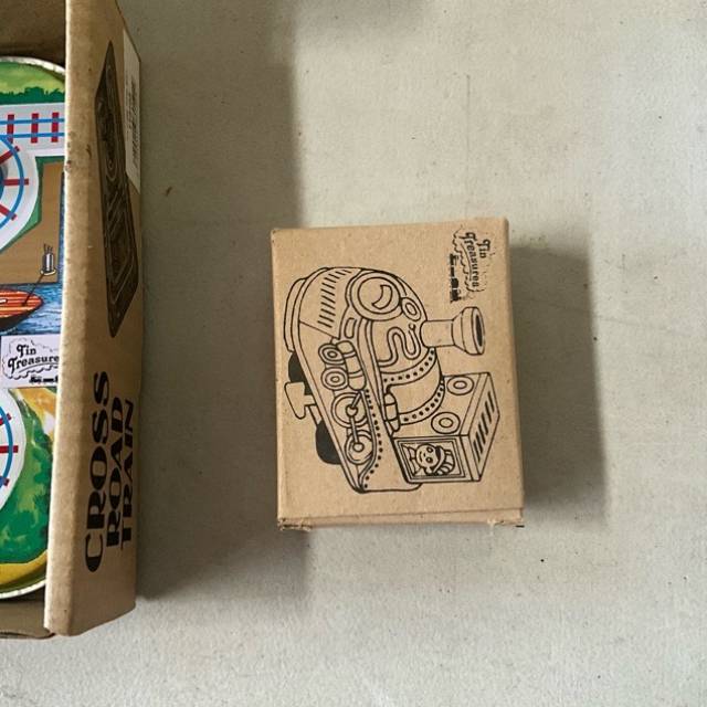 vintagetoy_36005.jpg