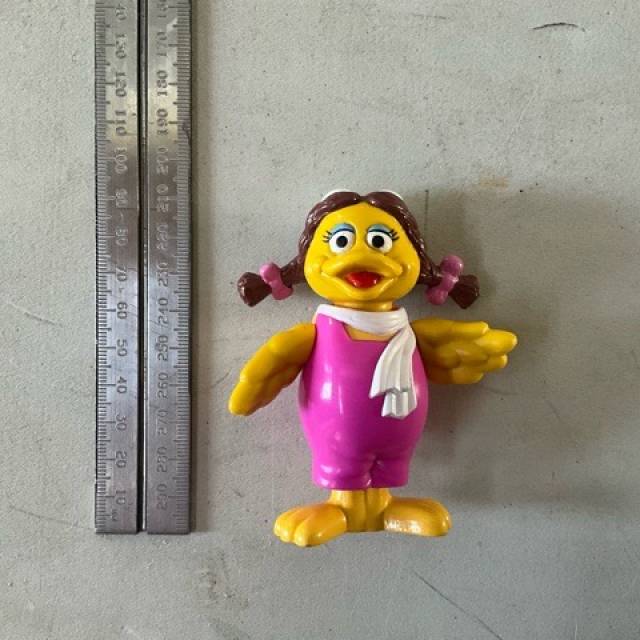 Mcdonalds- 1993 Big Buddies Birdie Figure (9...