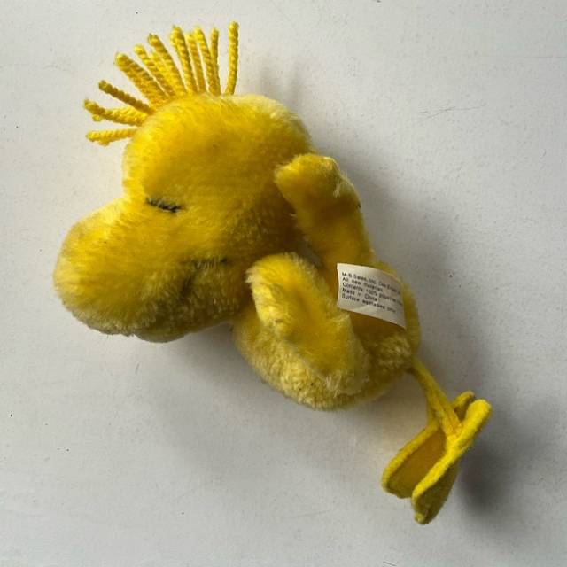McDonald’s NZ Peanuts 1972 YELLOW SOFT TOY