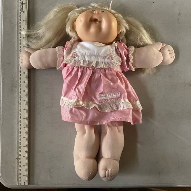 1982 CABBAGE PATCH KIDS Doll Blonde Blue Eye...