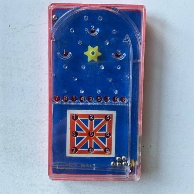 Lucky Ball Pocket Game 1976 Hand Held Game