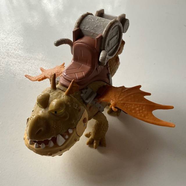 How To Train Your Dragon Meatlug Toy 2019 Hi...