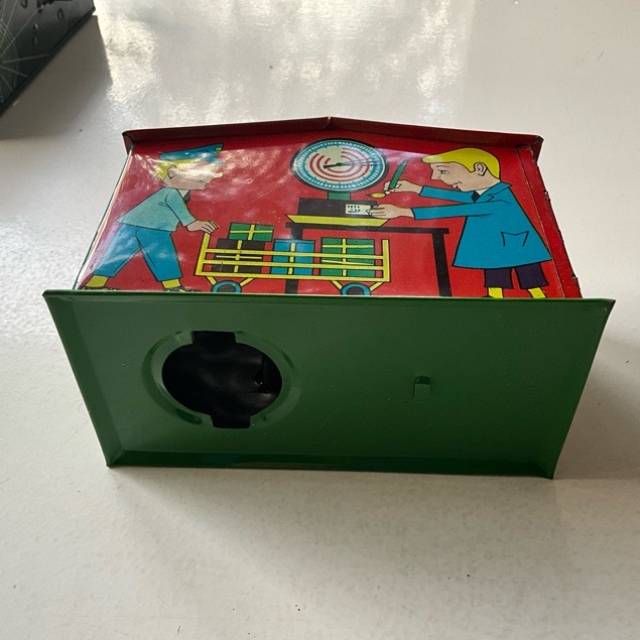 vintagetoy_37568.jpg
