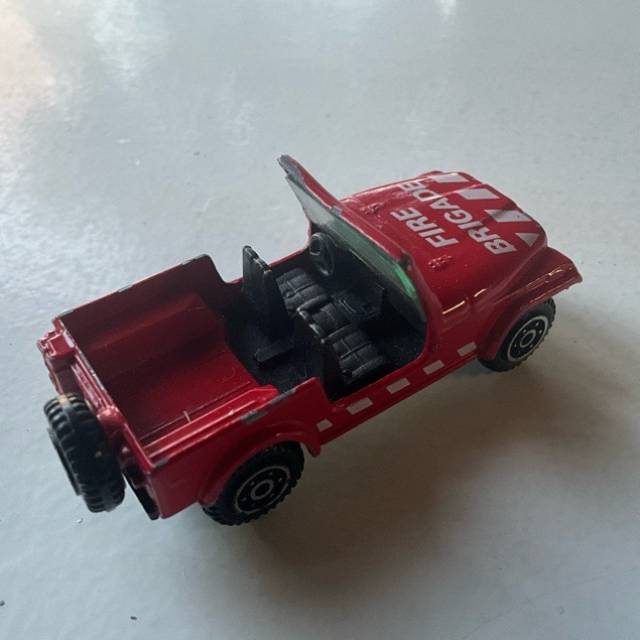 vintagetoy_37799.jpg