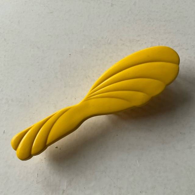 Barbie Brush (Yellow)