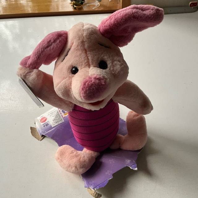 Disney - Winnie the Pooh - (Piglet) 1994 MAT...