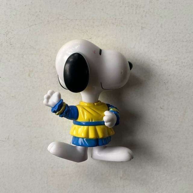 Mcdonalds Happy Meal Snoopy Around McDonald�...