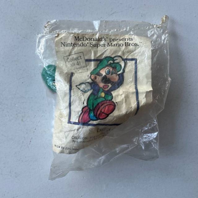McDonald’s Nintendo Super Mario Bros (2) L...