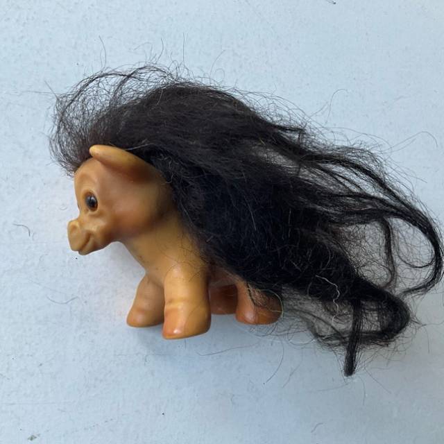 TROLL DOLL HORSE PONY BABY DAM THINGS DESIGN...