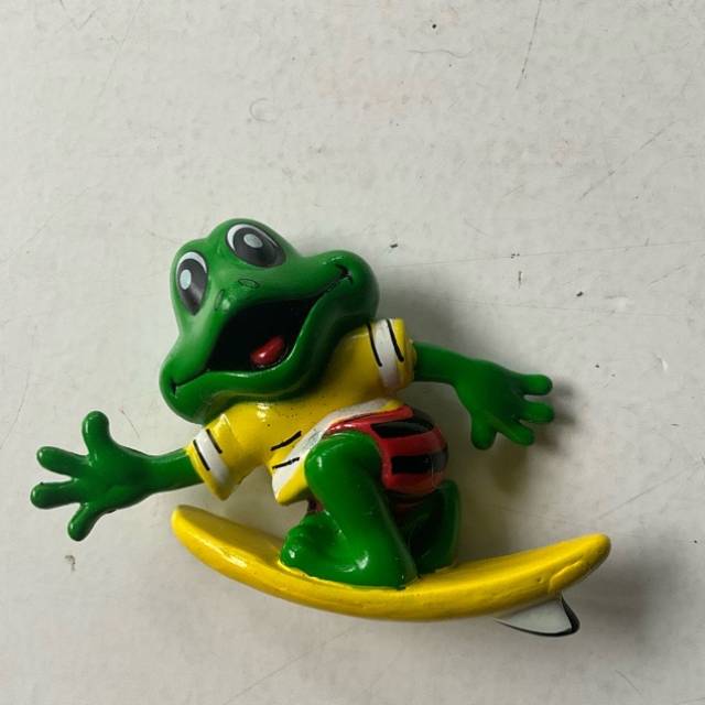 Cadbury Freddo Frog surfer (6.5cm Length)