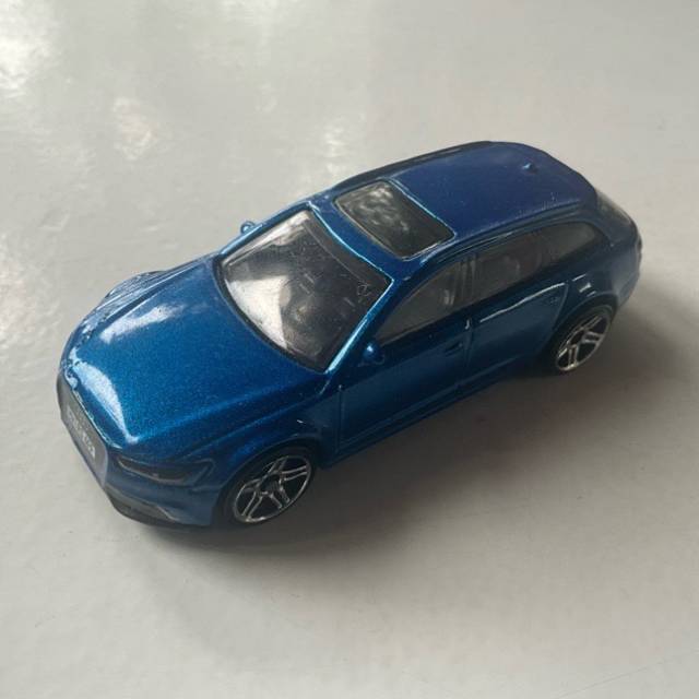 HL ‘17 Audi RS 6 Avant Blue 2017 Malaysia