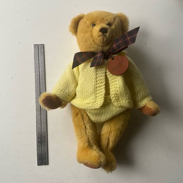 Robin Rive - Margolo (34cm Height) PAM