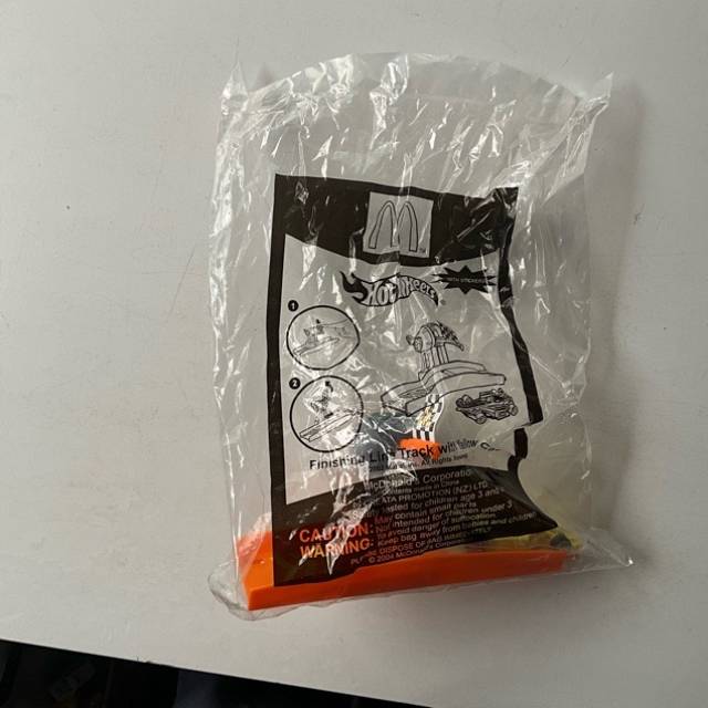 McDonald’s Hotwheels 2002 - Finishing Line...
