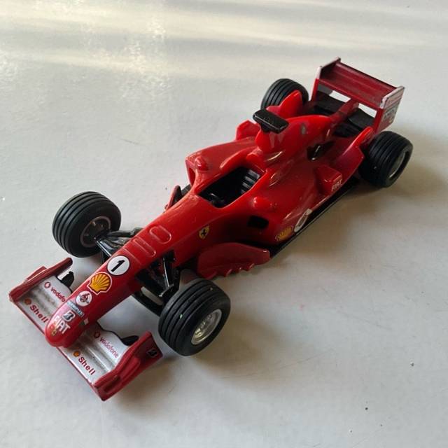 V- Power Ferrari F2005 1:38 Scale