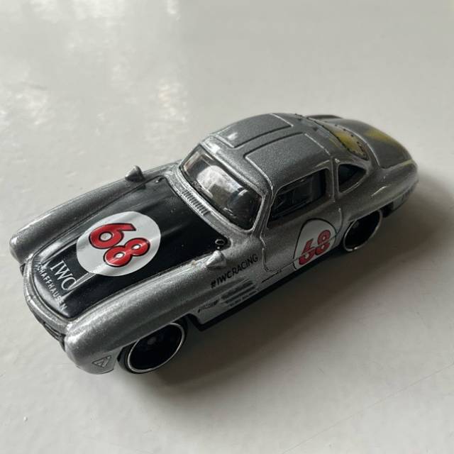 HL Mercedes-Benz 300 SL Silver (68) GNN25 20...