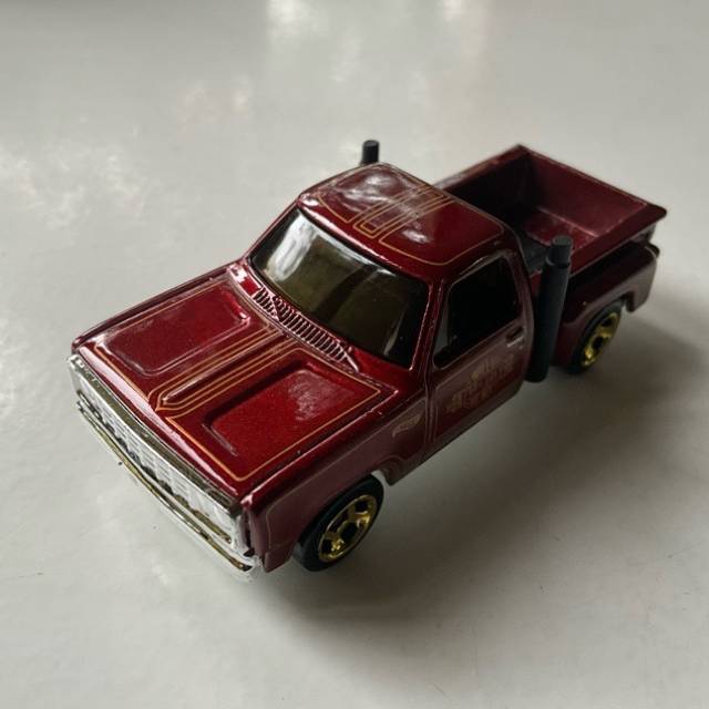 HL 1976 Dodge Lil Red Express Truck 2018 Mal...
