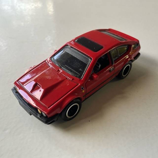 HL Premium ALFA ROMEO GTV6 3.0 Red HKG48 202...