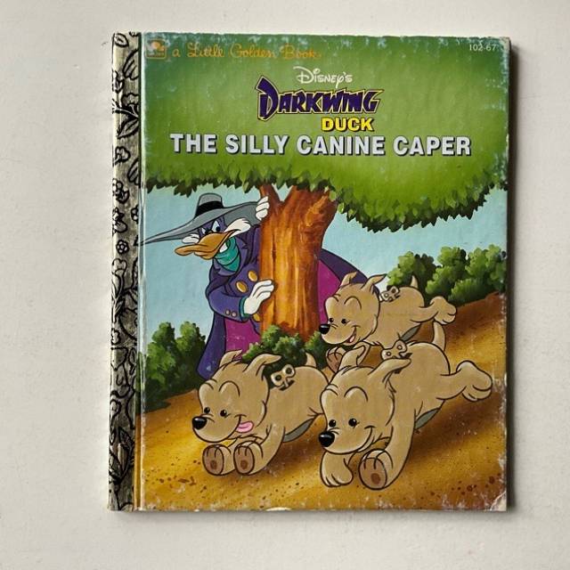 Golden Book - Disney - DARKWING DUCK THE SIL...