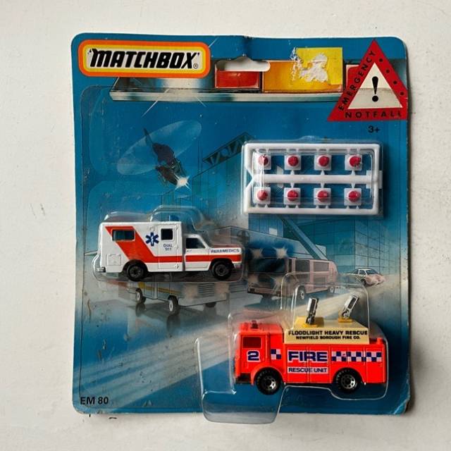 MB EM 80 Ambulance Set 1991 (LYL 3)