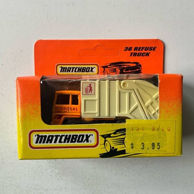 MB 36 REFUSE TRUCK 1993 (LYL 165)