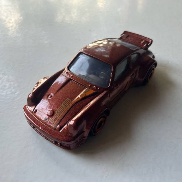HL Porsche 934 Turbo RSR Brown 2014 Indonesia