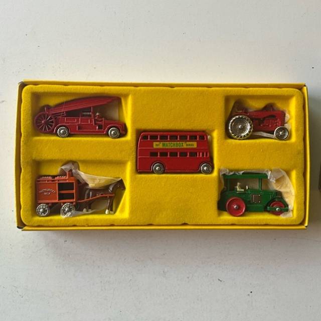 vintagetoy_45718.jpg