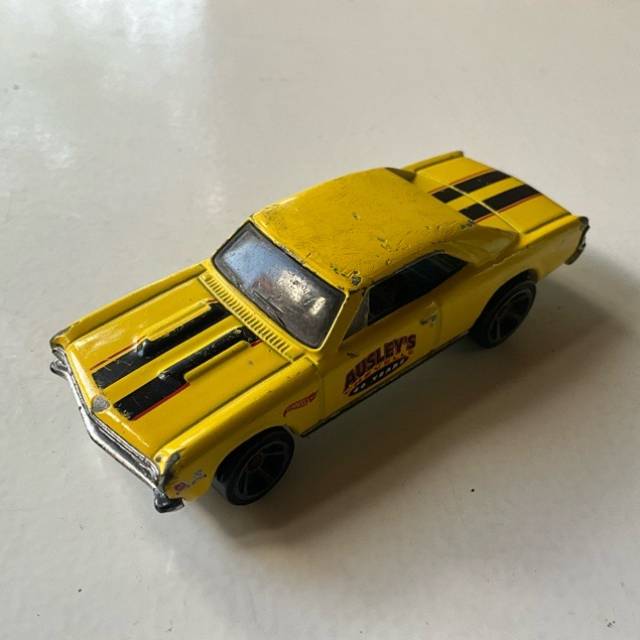 HL ‘67 Chevelle SS Yellow R6458 2009 Malay...