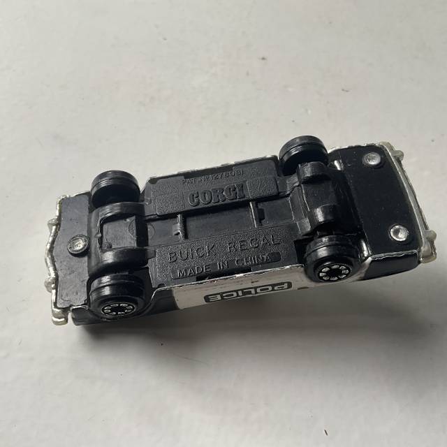 vintagetoy_46237.jpg