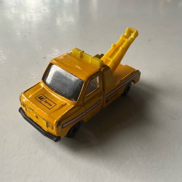 CORGI FORD TRANSIT WRECKER Yellow AA Services