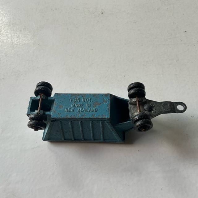vintagetoy_46328.jpg