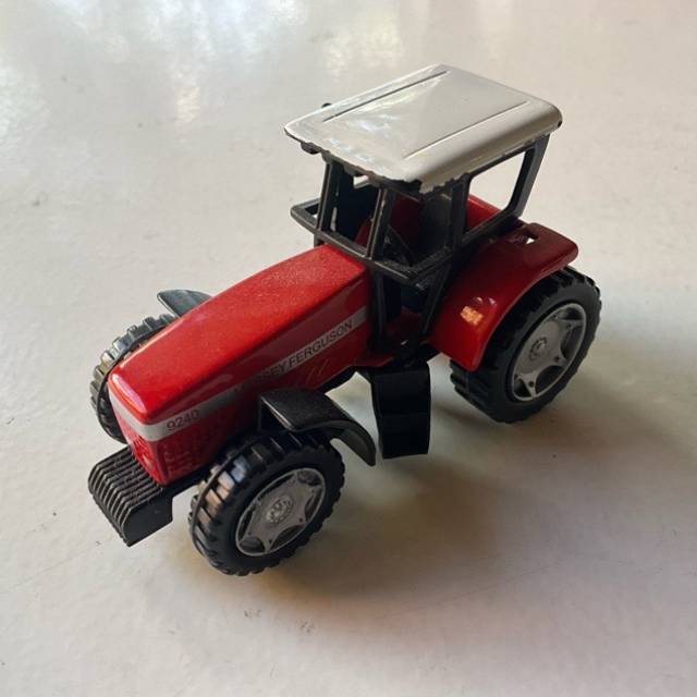 SIKU - 847 Massey Ferguson 9240