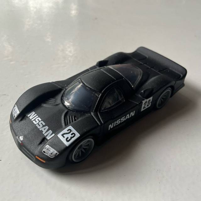 HL Premium Nissan R390 GT1 Black (23) GRX35...
