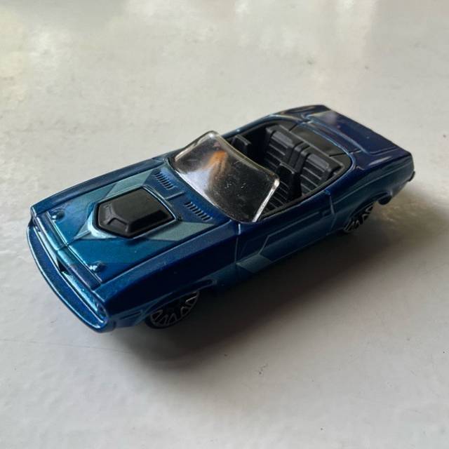 HL Plymouth Barracuda Blue Convertible Malay...