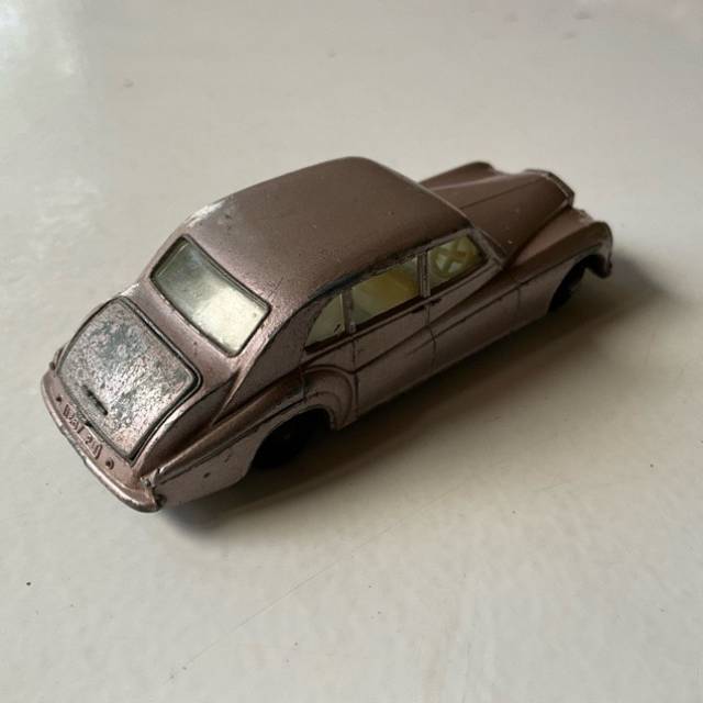 vintagetoy_46936.jpg