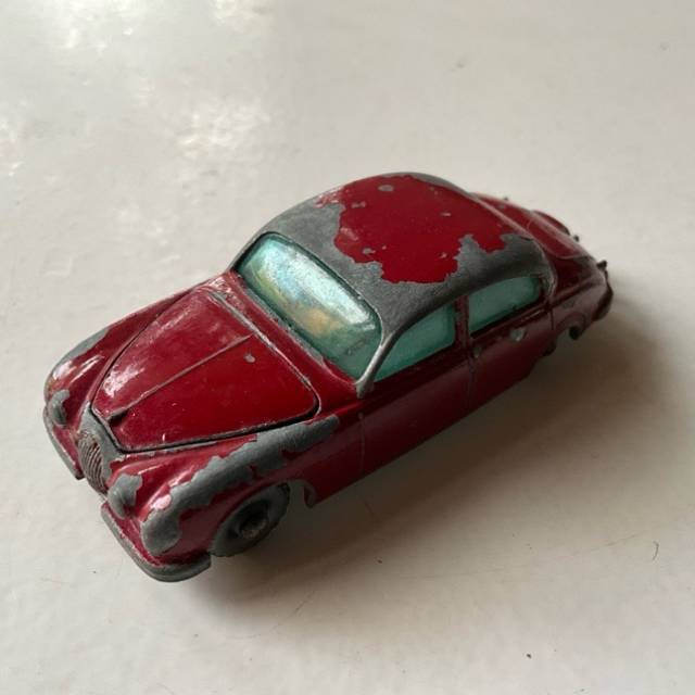 MB LESNEY JAGUAR 3.4 LITRE Red No 65