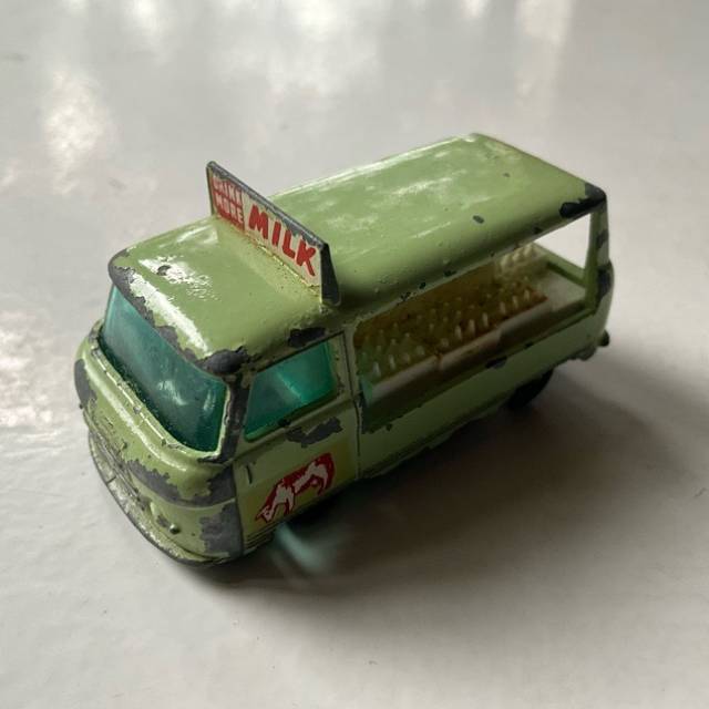 MB LESNEY COMMER BOTTLE FLOAT Green No 21