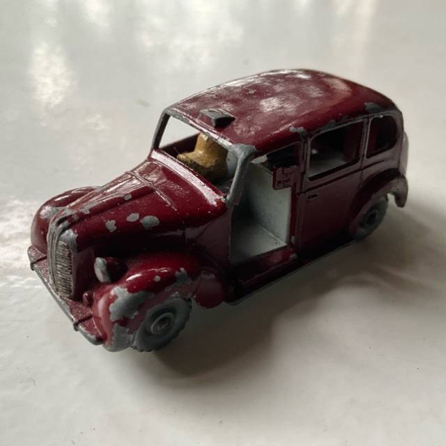 MB AUSTIN METROPOLITAN TAXI Maroon No 17