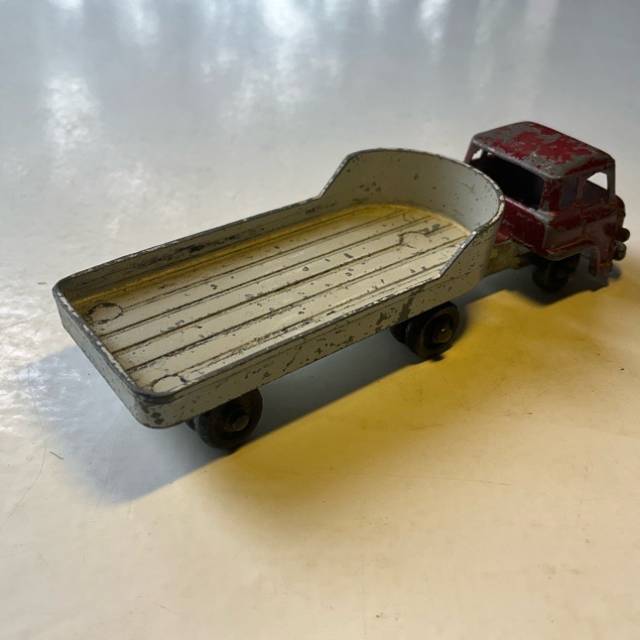 vintagetoy_47189.jpg