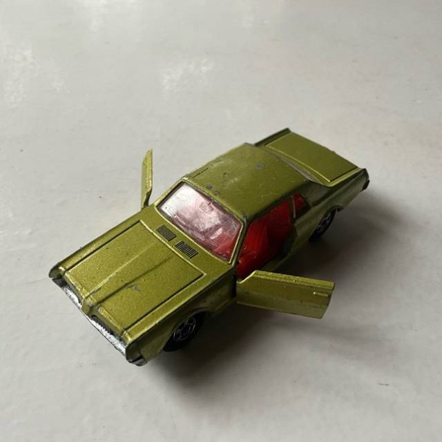 vintagetoy_47218.jpg