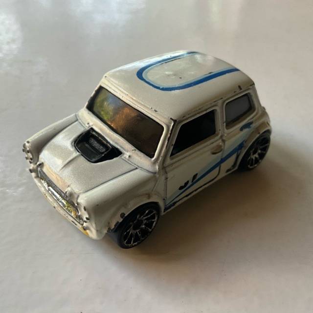 HL MORRIS MINI White 2000 Malaysia