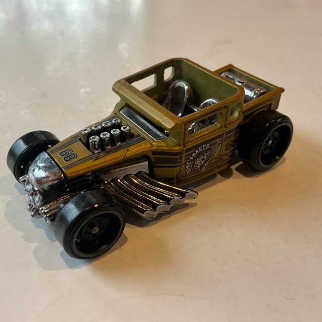 HL Bone Shaker Gold (68) 2014 Malaysia