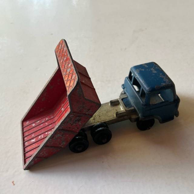vintagetoy_47668.jpg