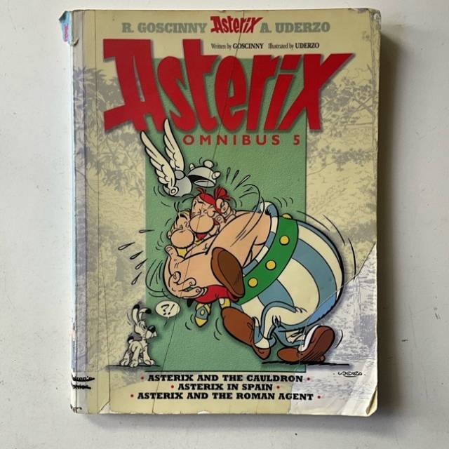 Asterix OMNIBUS 5 2012