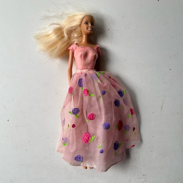 Barbie Rose Princess Doll 2000 Mattel 28990...