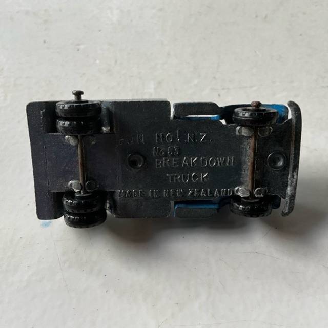 vintagetoy_48704.jpg