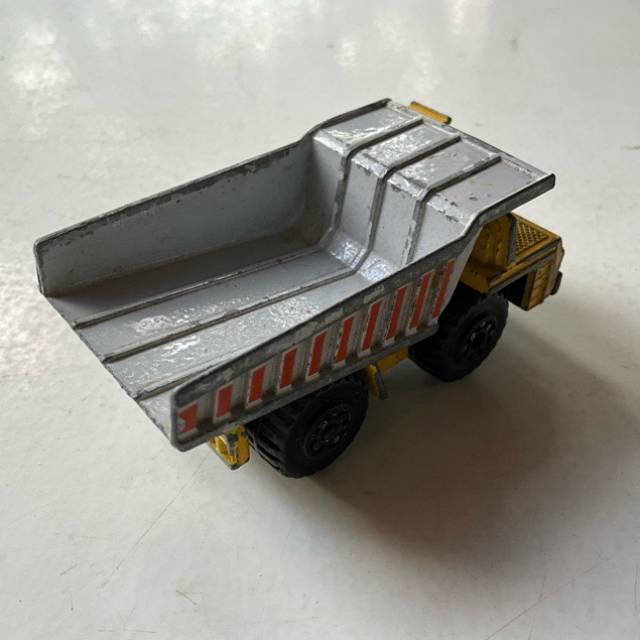 vintagetoy_48739.jpg