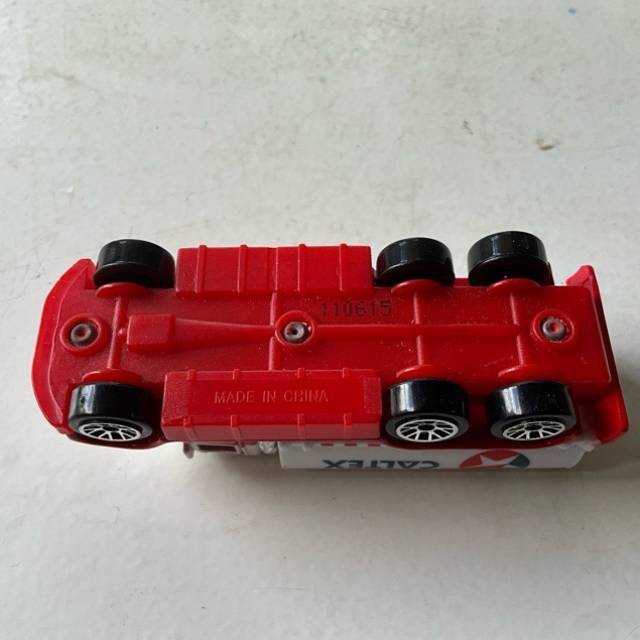vintagetoy_48753.jpg