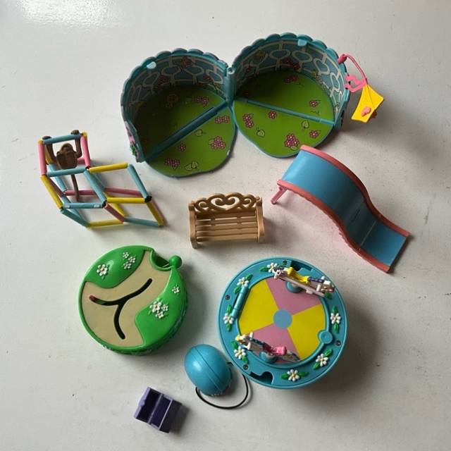 Miss Party Surprise Doll Playset PLAYGROUND...