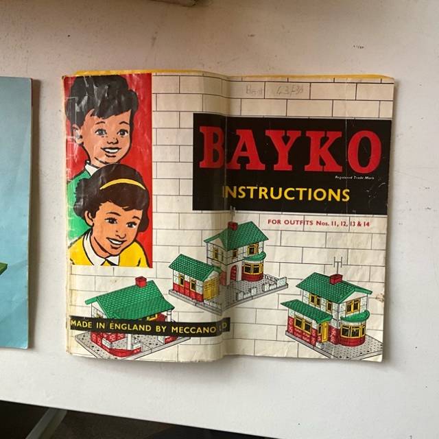 vintagetoy_48976.jpg