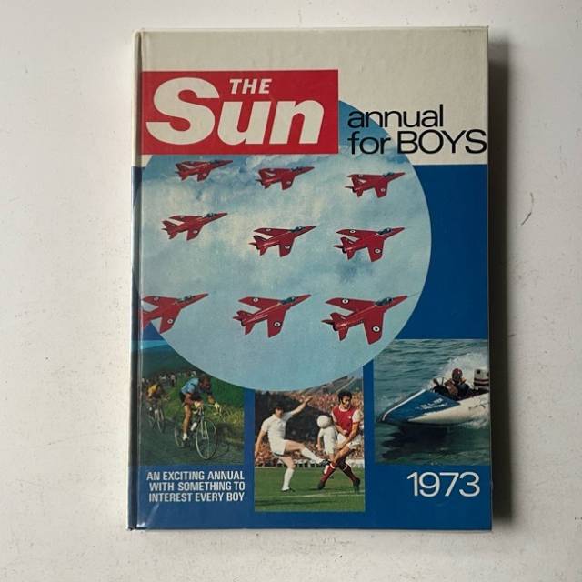 THE SUN - annual for BOYS 1973